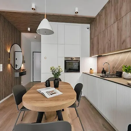 Golden Dreams Luxury Apartments 103 Krakow Exterior photo